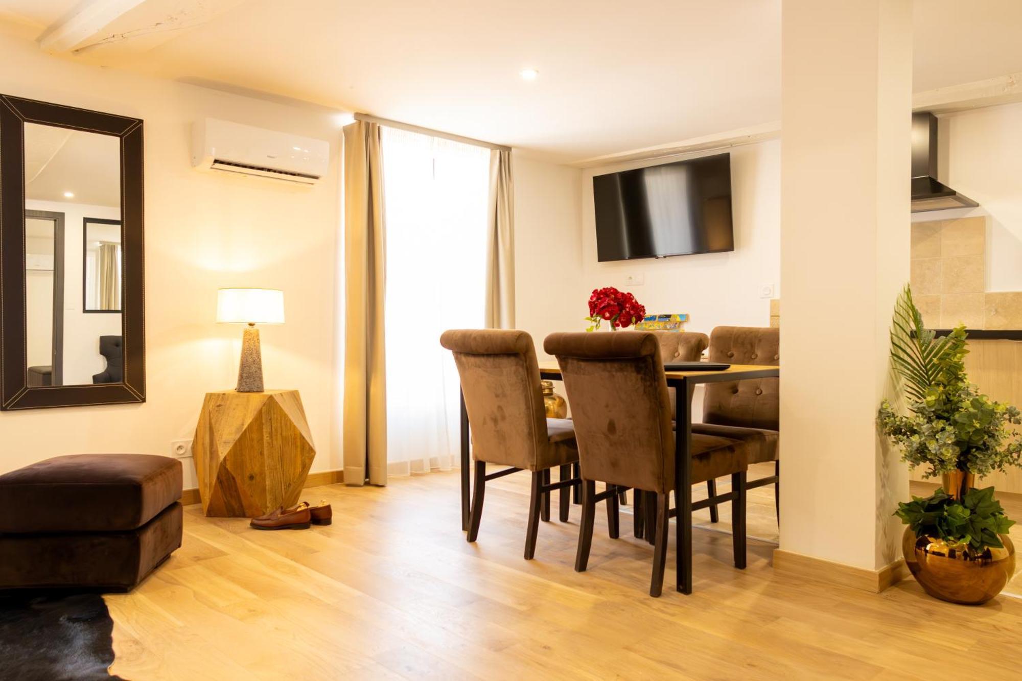 Le Central Boutique Hotel Beaune  Ngoại thất bức ảnh