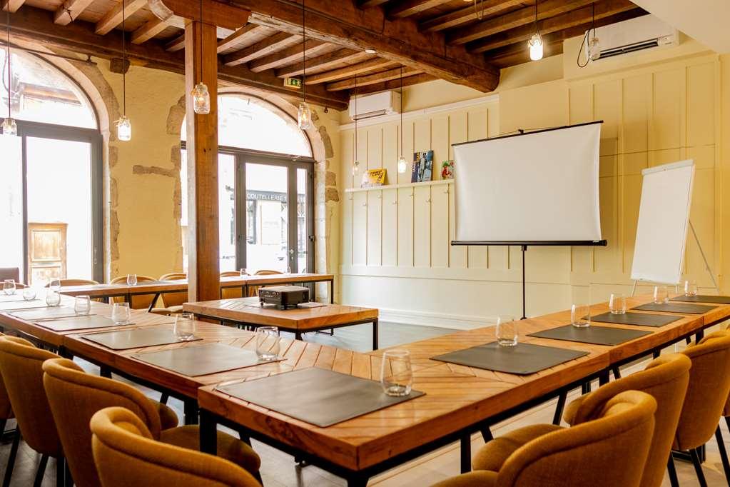 Le Central Boutique Hotel Beaune  Tiện nghi bức ảnh